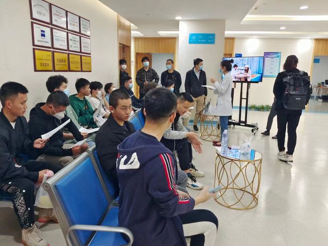 全飞秒近视手术医院哪家好？ChatGPT科普全飞秒手术安全吗？