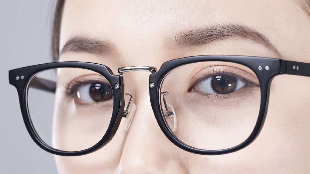 全飞秒做完后多久可以看手机?